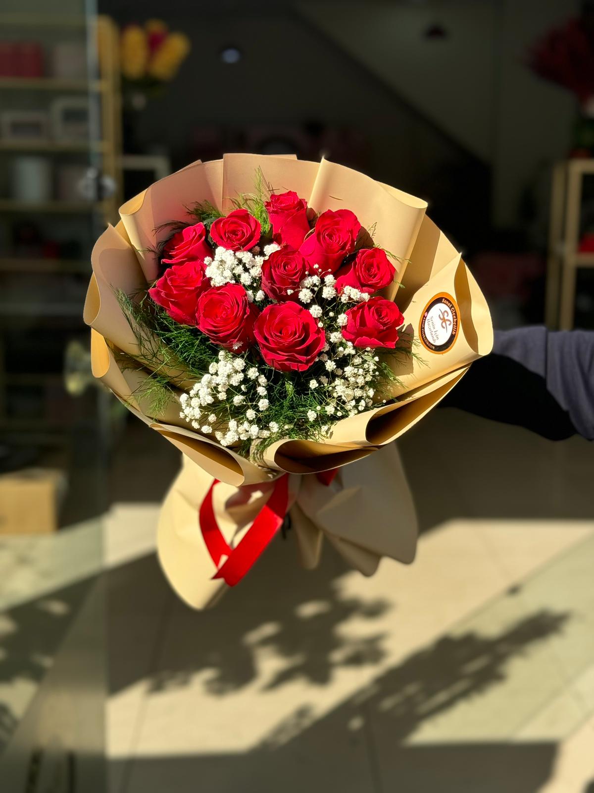 10 lu Gül buketi